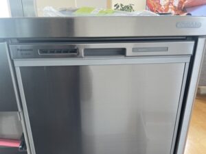 宮城キッチン取付け隊　食洗機前パネルでを楽しむ　施工後